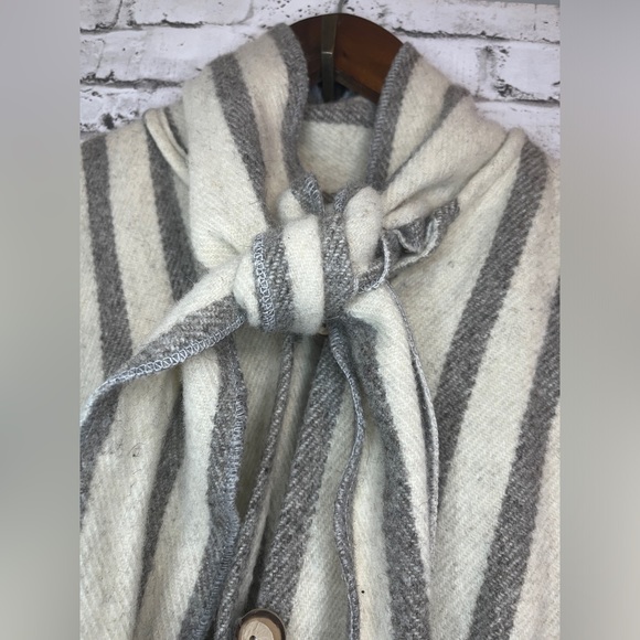 Vintage Artilana Wool Poncho Grannycore Chic - Picture 3 of 6